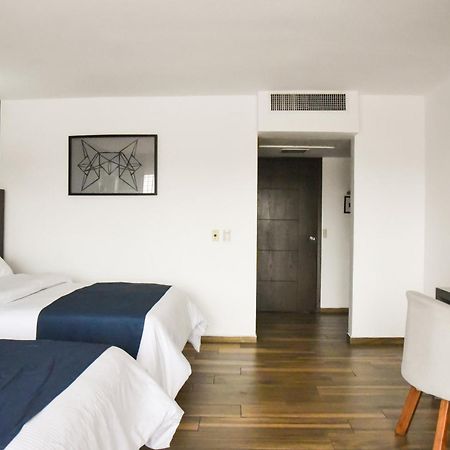 Hotel Expo Plaza Business And Family Guadalajara Zapopan Dış mekan fotoğraf