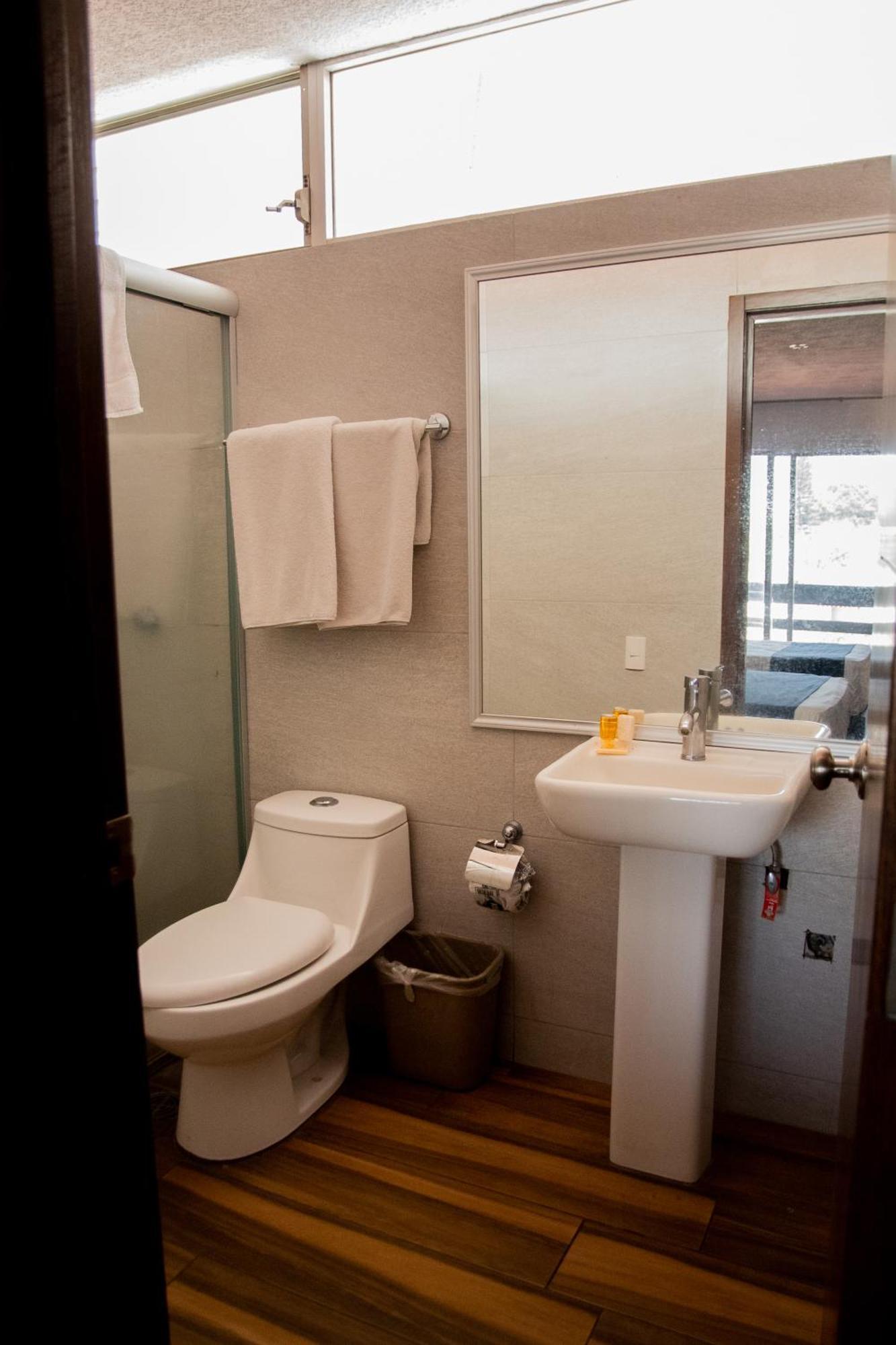Hotel Expo Plaza Business And Family Guadalajara Zapopan Dış mekan fotoğraf